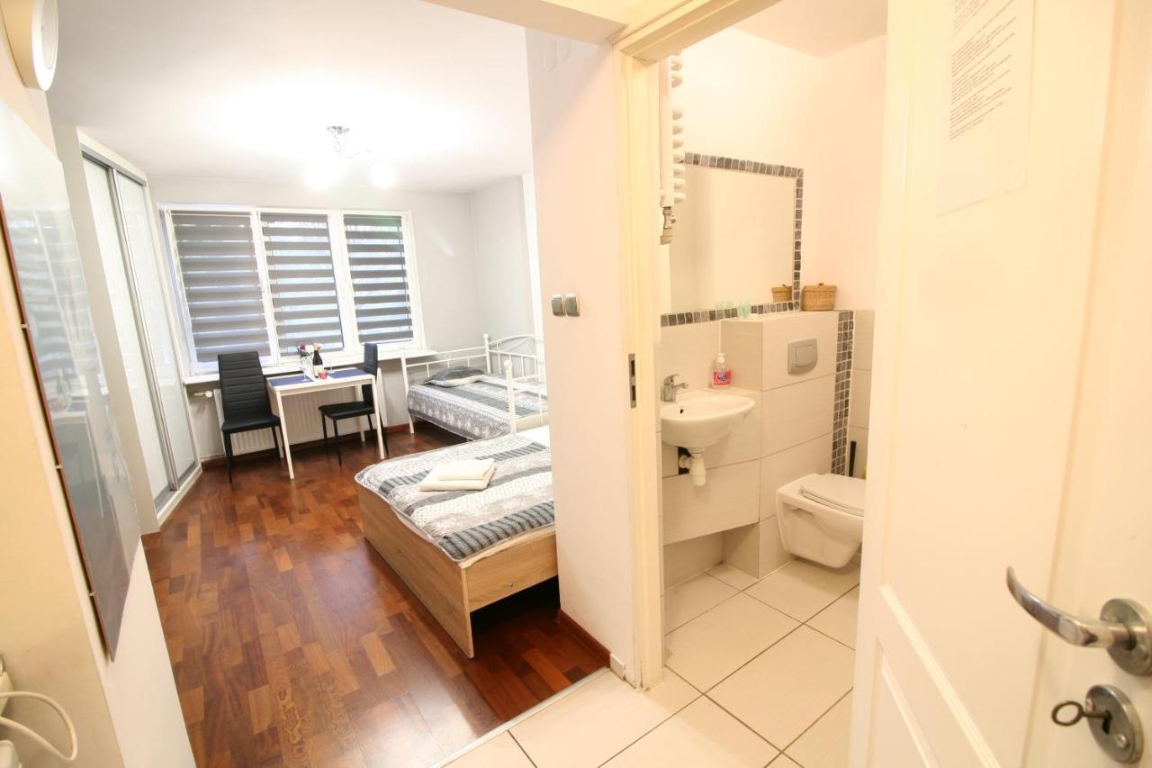 Apartamenty Varsovie Twarda City Exteriör bild